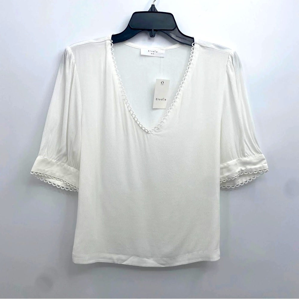 Élodie White Scalloped Top